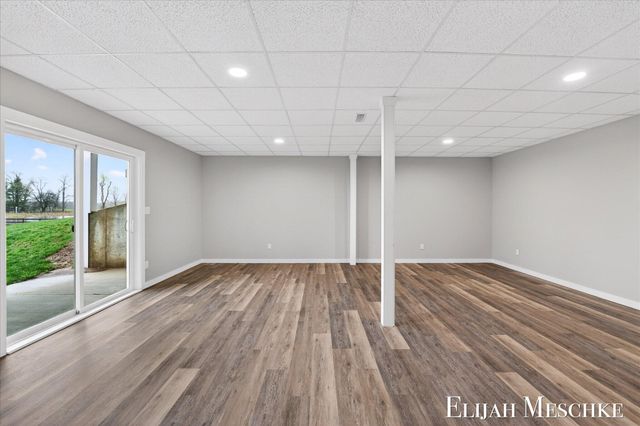 8977 2 Mile Road Ne, Ada Twp, MI 49301
