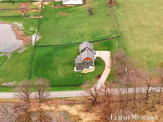8977 2 Mile Road Ne, Ada Twp, MI 49301