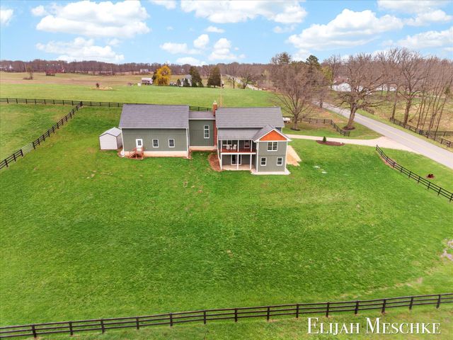 8977 2 Mile Road Ne, Ada Twp, MI 49301