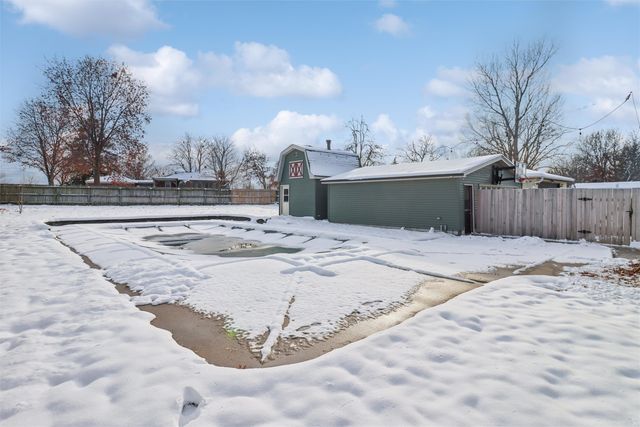 5157 Walnut Drive, Pleasant Hill, IA 50327