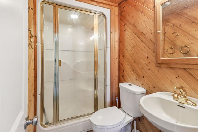 5157 Walnut Drive, Pleasant Hill, IA 50327