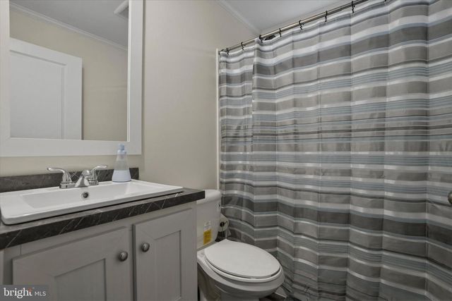 398 LAUREL RUN DR, Quakertown, PA 18951