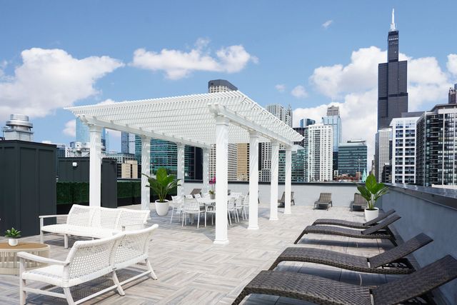 812 W Adams Street 410, Chicago, IL 60607