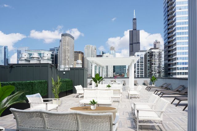 812 W Adams Street 410, Chicago, IL 60607