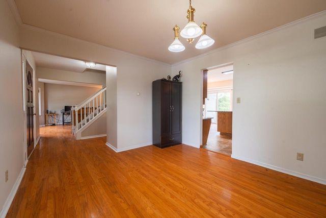 N102W15801 Flintlock TRAIL, Germantown, WI 53022