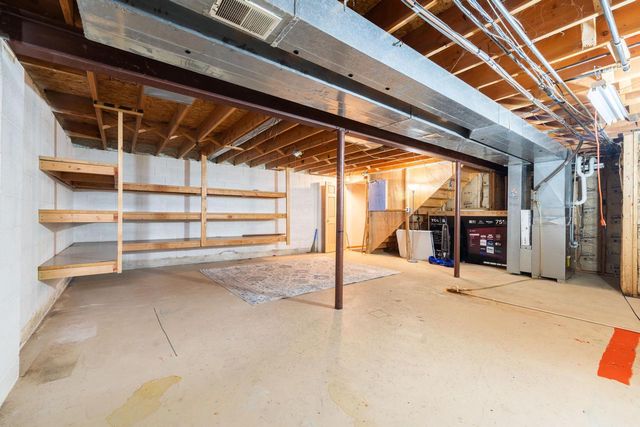 N102W15801 Flintlock TRAIL, Germantown, WI 53022