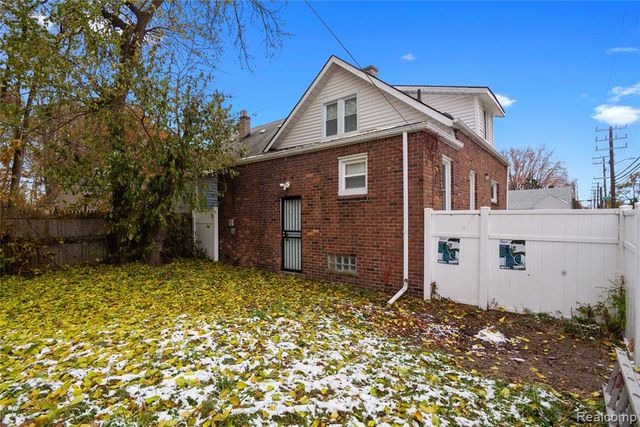 16252 Coyle Street, Detroit, MI 48235