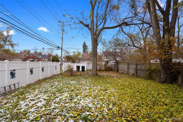 16252 Coyle Street, Detroit, MI 48235