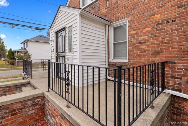 16252 Coyle Street, Detroit, MI 48235