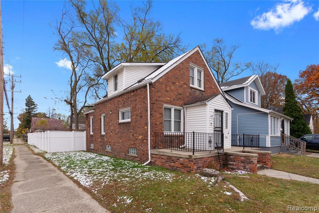 16252 Coyle Street, Detroit, MI 48235