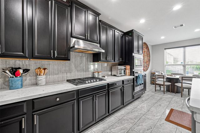 702 Honeybush Drive Drive, Richmond, TX 77406