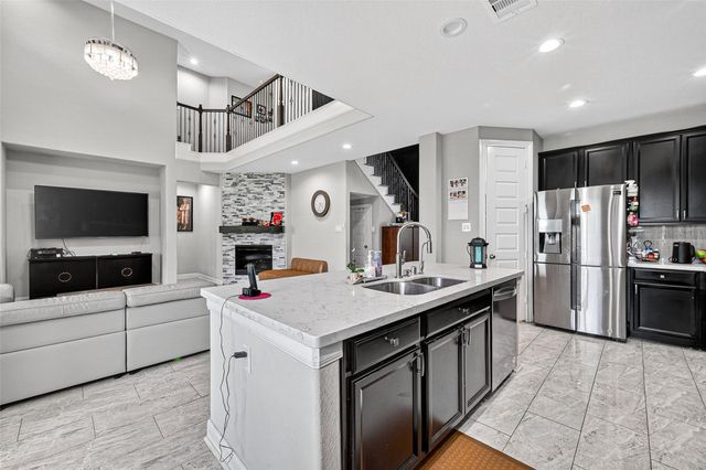 702 Honeybush Drive Drive, Richmond, TX 77406