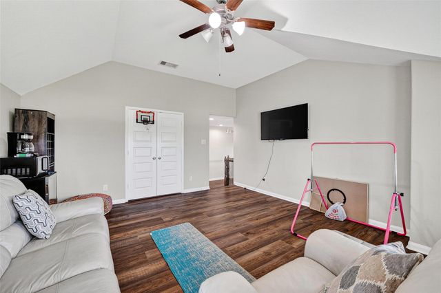 702 Honeybush Drive Drive, Richmond, TX 77406