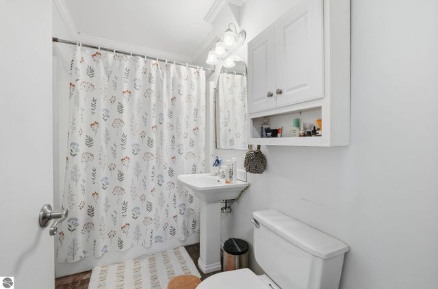 137 Center Street, Elk Rapids, MI 49629