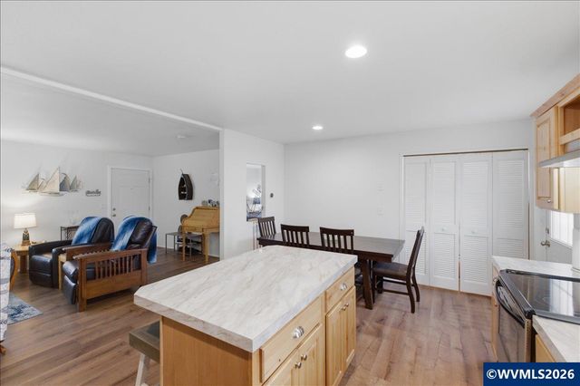 6289 SW Jetty Av, Lincoln City, OR 97367