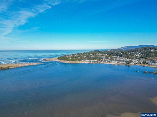 6289 SW Jetty Av, Lincoln City, OR 97367