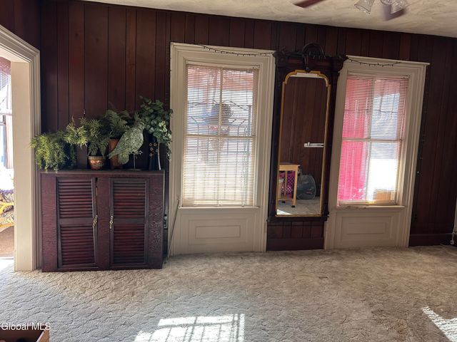 77 Younglove Avenue, Cohoes, NY 12047