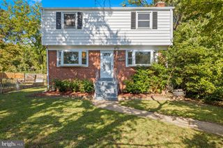 2120 RAVENSWOOD ST, Hyattsville, MD 20782