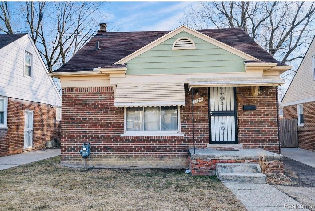 19954 Houghton Street, Detroit, MI 48219