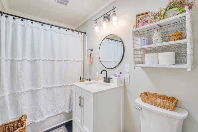 5740 Parris Bridge Road, Chesnee, SC 29323