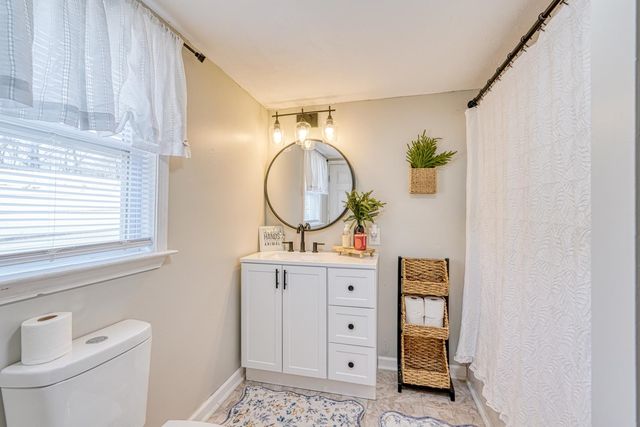 5740 Parris Bridge Road, Chesnee, SC 29323