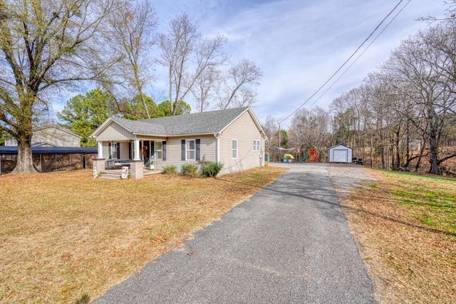 5740 Parris Bridge Road, Chesnee, SC 29323