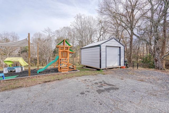 5740 Parris Bridge Road, Chesnee, SC 29323