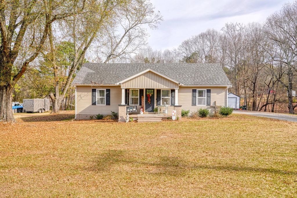 5740 Parris Bridge Road, Chesnee, SC 29323