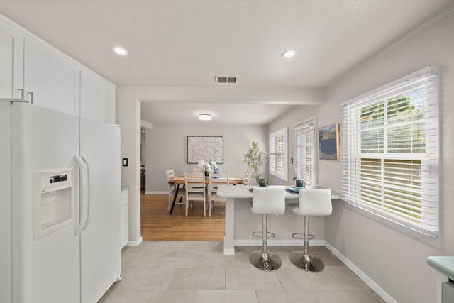 1342 61st St, Sacramento, CA 95819
