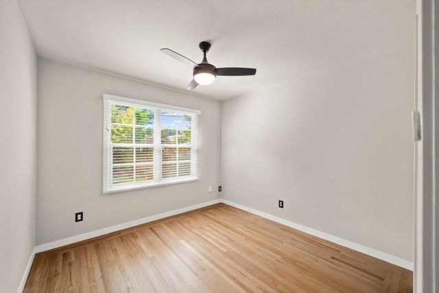 1342 61st St, Sacramento, CA 95819