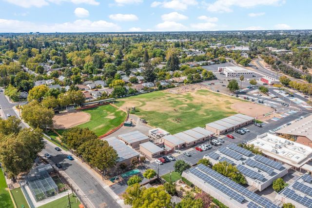 1342 61st St, Sacramento, CA 95819