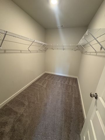 5041 Percival Dr, Gallatin, TN 37066