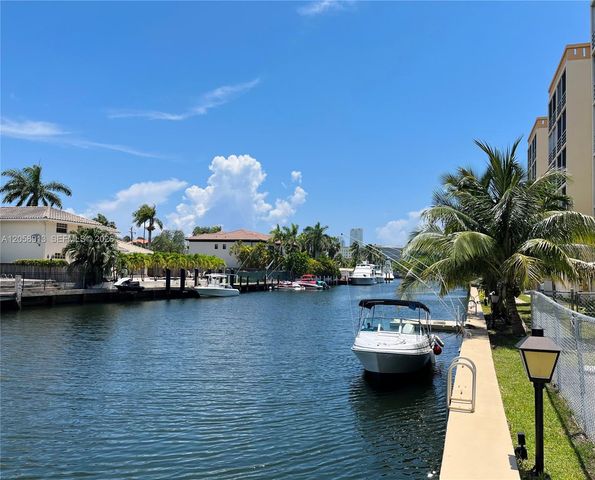 2935 NE 163rd Street 5P, North Miami Beach, FL 33160