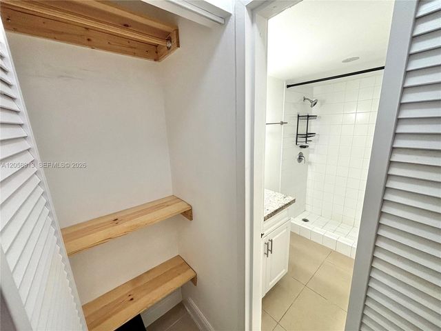 2935 NE 163rd Street 5P, North Miami Beach, FL 33160