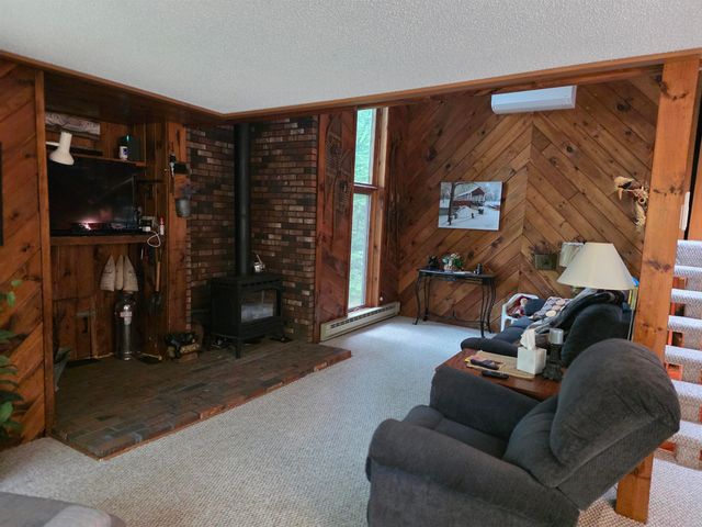 429 Perch Pond Road, Campton, NH 03223