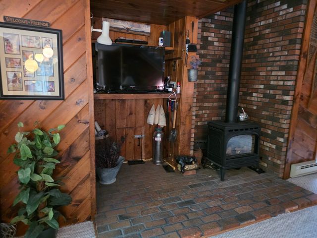 429 Perch Pond Road, Campton, NH 03223
