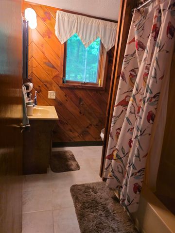 429 Perch Pond Road, Campton, NH 03223