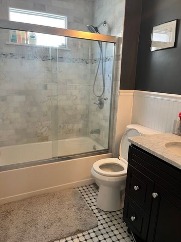 87 Bristol Rd 1, Medford, MA 02155