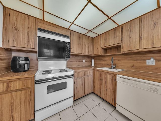 4030 W Palm Aire Drive 503, Pompano Beach, FL 33069