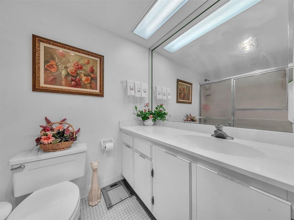 4030 W Palm Aire Drive 503, Pompano Beach, FL 33069