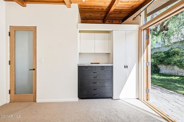 258 Mcknight Road, Newbury Park, CA 91320