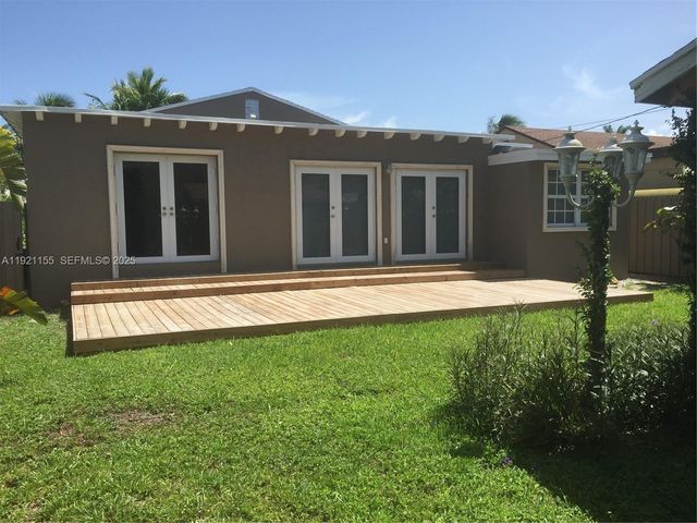 1831 SW 17th Ter, Miami, FL 33145