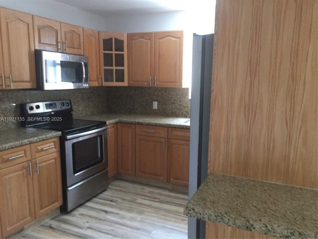 1831 SW 17th Ter, Miami, FL 33145