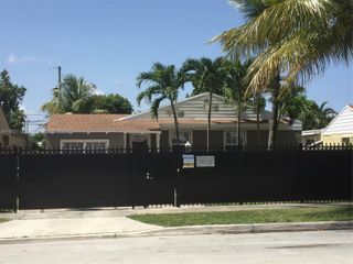 1831 SW 17th Ter, Miami, FL 33145