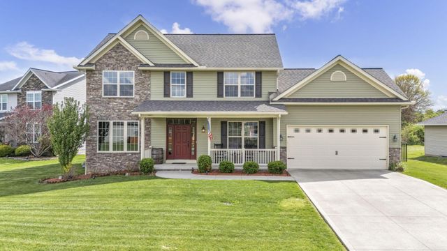 27 Fieldcrest Drive, Centerburg, OH 43011
