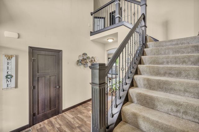 27 Fieldcrest Drive, Centerburg, OH 43011