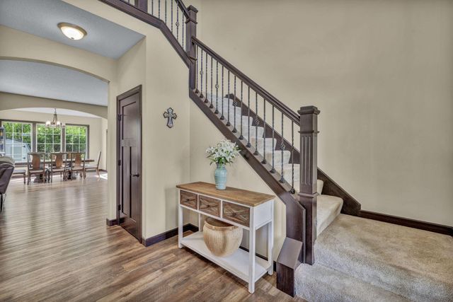 27 Fieldcrest Drive, Centerburg, OH 43011