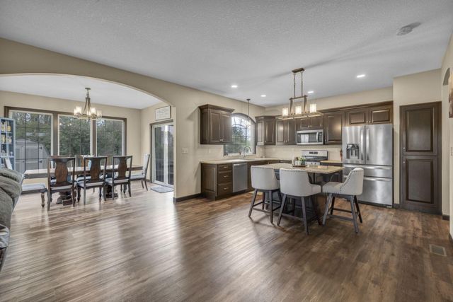 27 Fieldcrest Drive, Centerburg, OH 43011