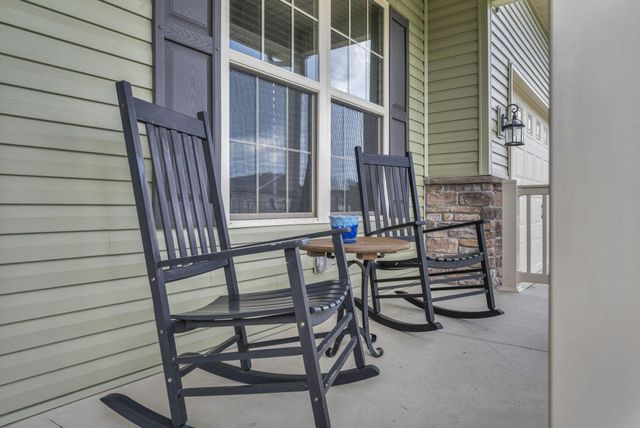 27 Fieldcrest Drive, Centerburg, OH 43011