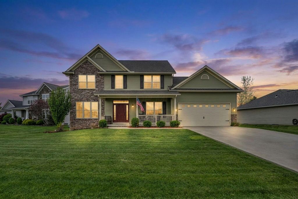 27 Fieldcrest Drive, Centerburg, OH 43011